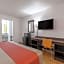 Motel 6-Bryan, TX - University Area