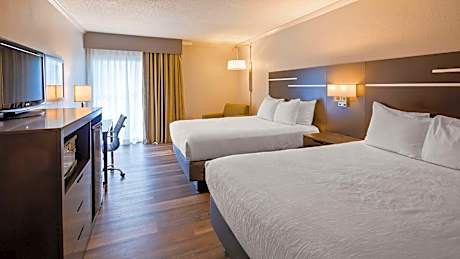 Queen Room with Two Queen Beds - Non-Smoking