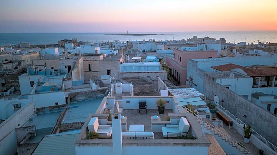 The Crown Palace - Gallipoli