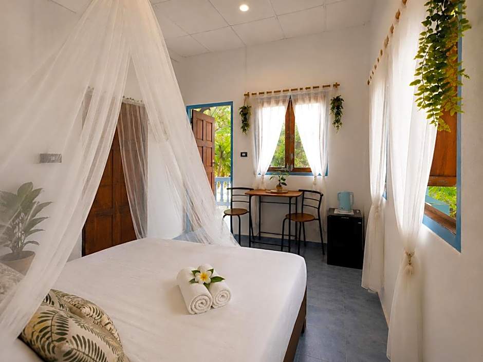 Secret Place Hotel and Restaurant