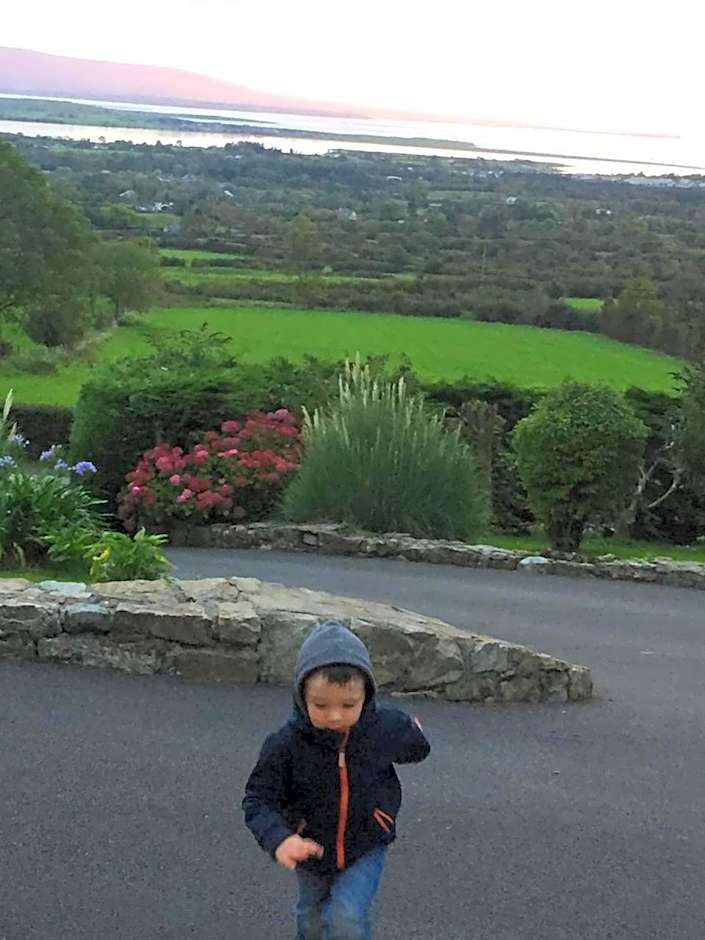 Benbulben Farmhouse B&B