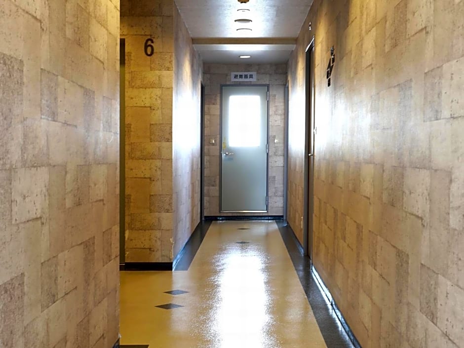 Toyama Town Hotel