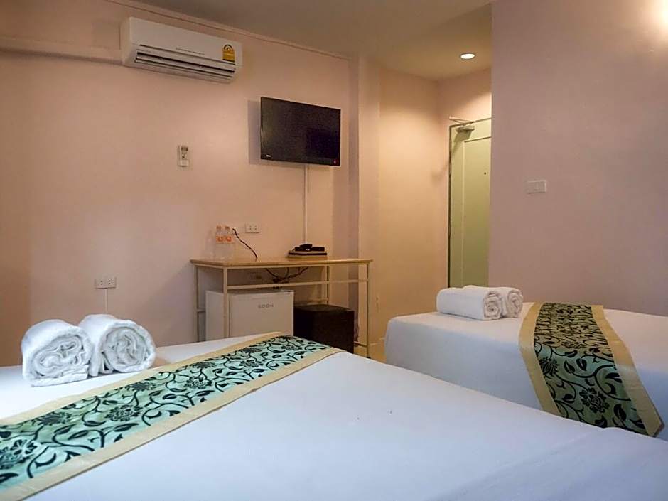 BIRD ROOM HOTEL - PRATUNAM