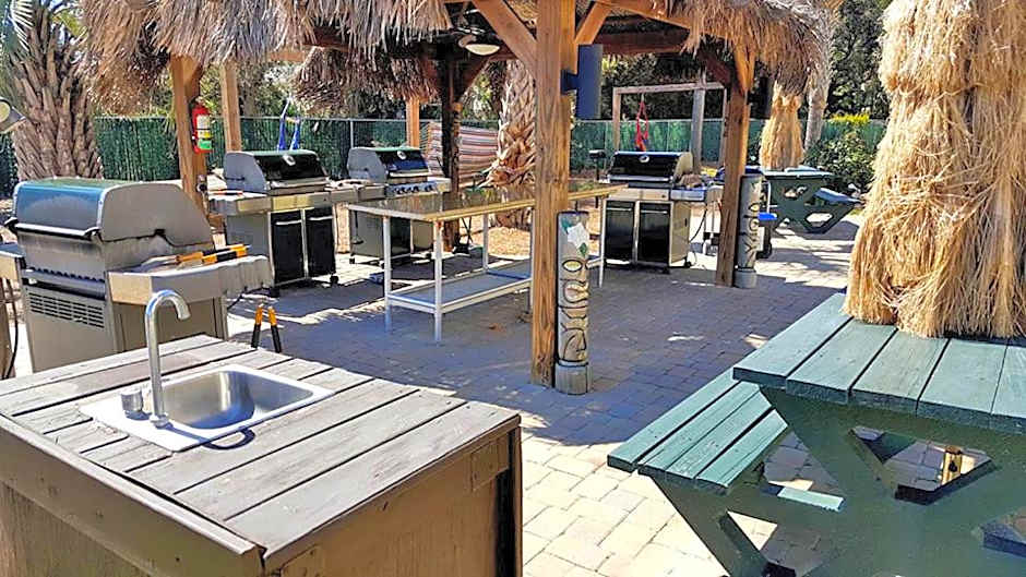Seawatch at Island Club