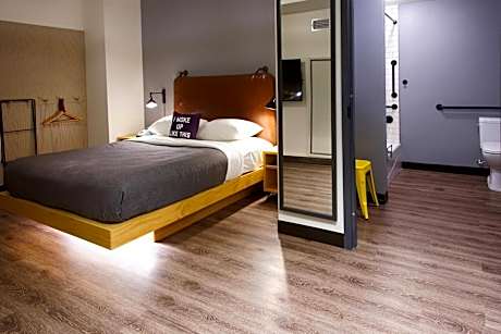 One-Bedroom King Suite with Sofa Bed