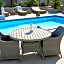 Gîte de la Villa de la Croix avec piscine et parking à 4 minutes de l'A26