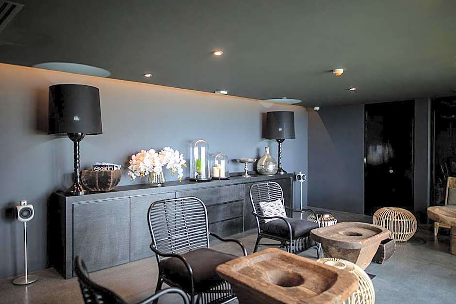 The Secret Pool Villas By The Library Koh Samui