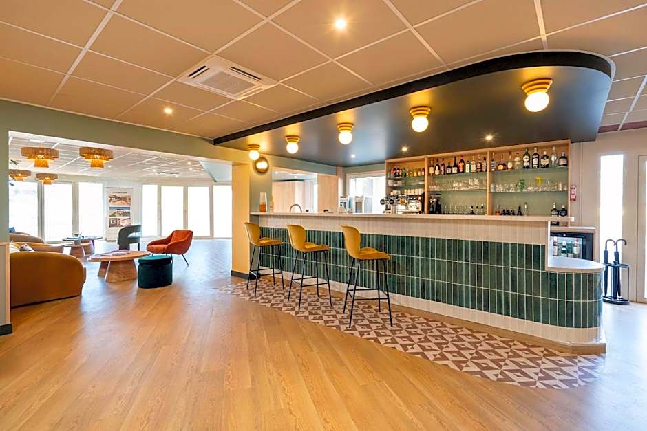 Sure Hotel by Best Western Caen Memorial