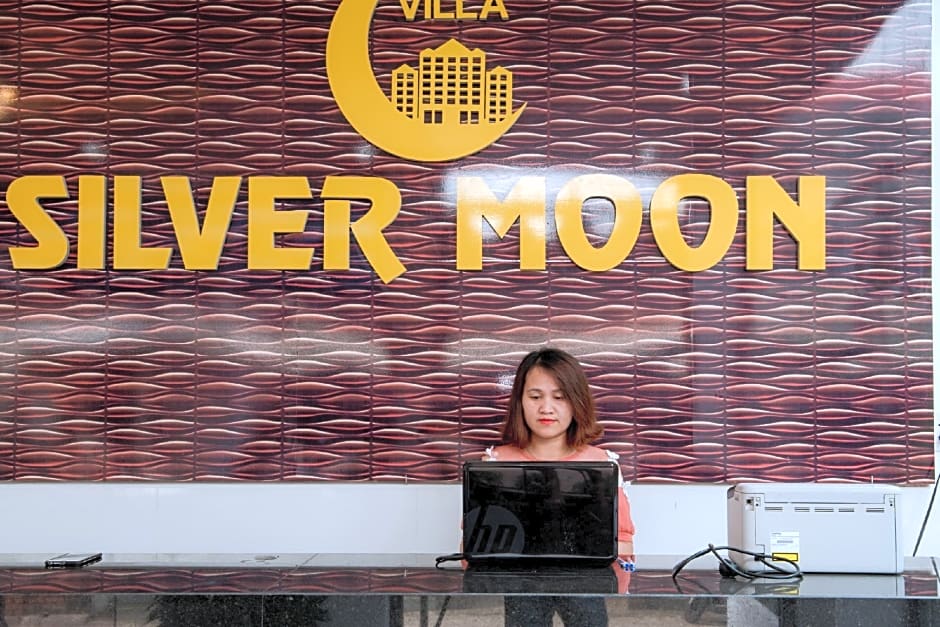 Silver Moon Villa 