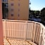 One-bedroom flat with balcony and AC
