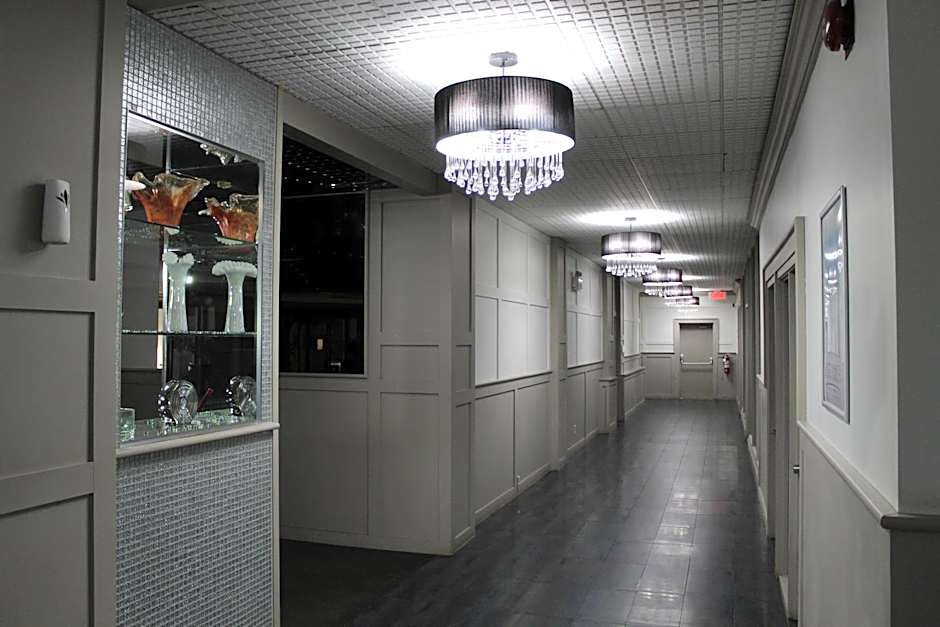 Travelodge by Wyndham Trois-Rivieres