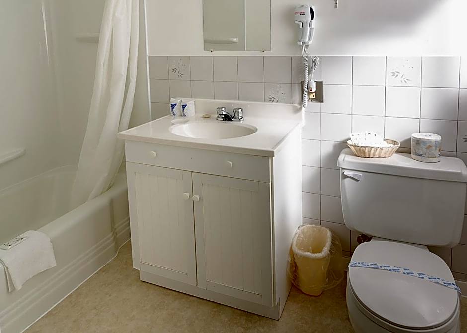 Coastal Inn - Kingfisher