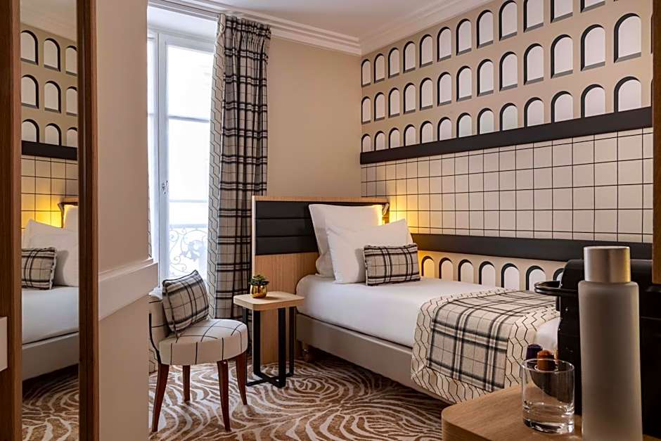 Hotel Sleeping Belle- Gare de Lyon Bastille