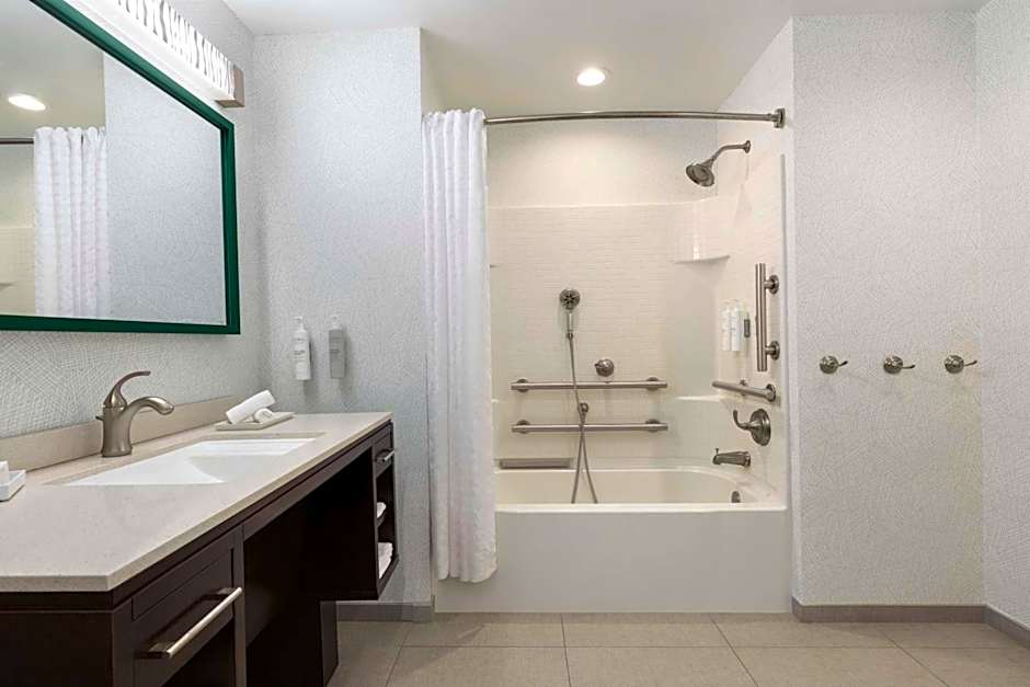 Home2 Suites By Hilton Florence