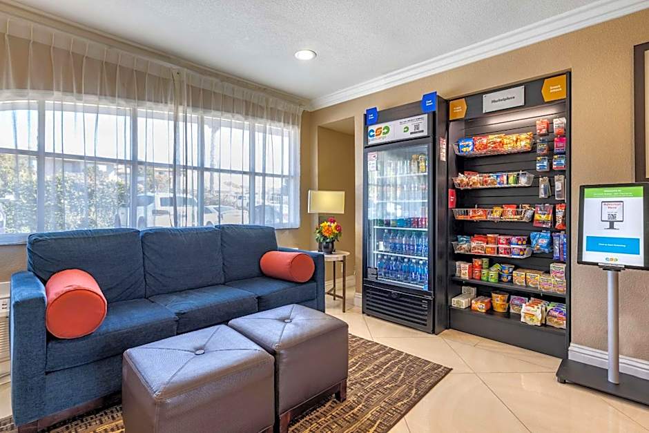 Comfort Suites San Clemente Beach