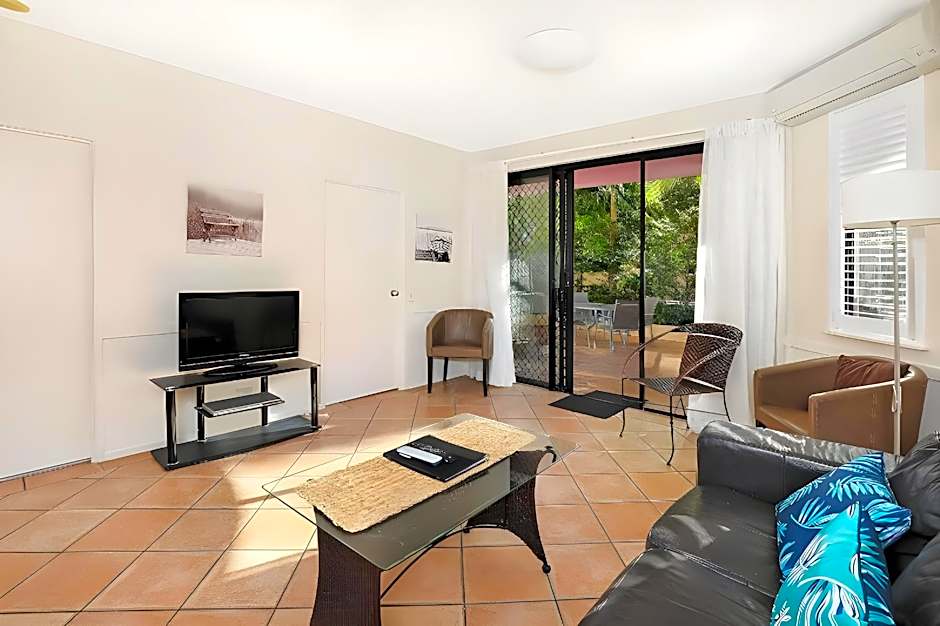 Photo 1 of 4 of Courtyard 2 Bedroom Apartment