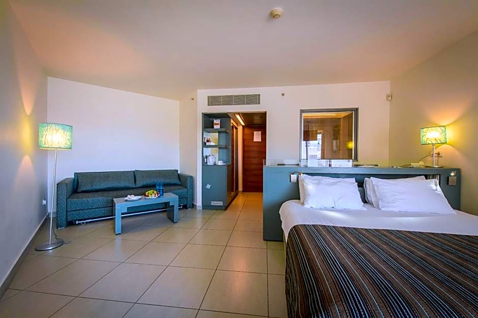 Neptune Eilat By Dan Hotels