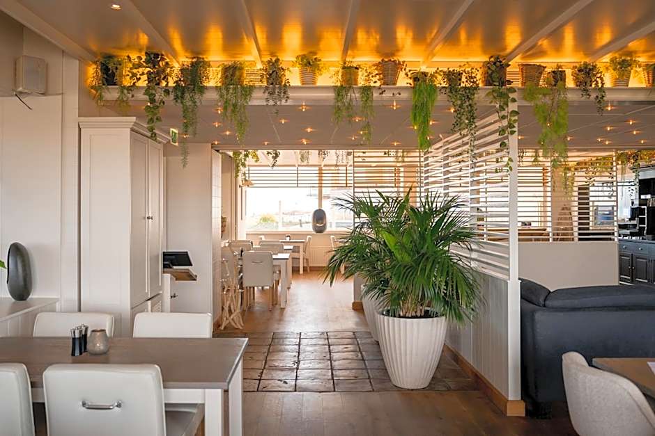Noordzee, Hotel & Spa