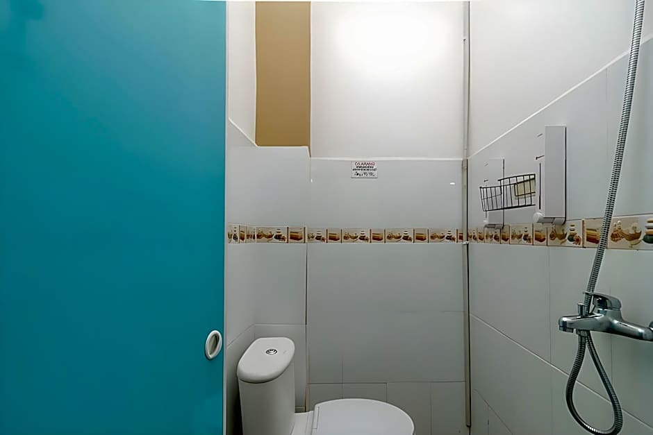 RedDoorz @ Tara Homestay Palembang