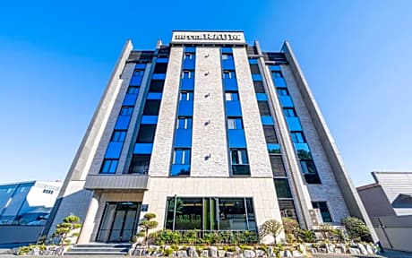 Changwon Jinhae Hotel Raum