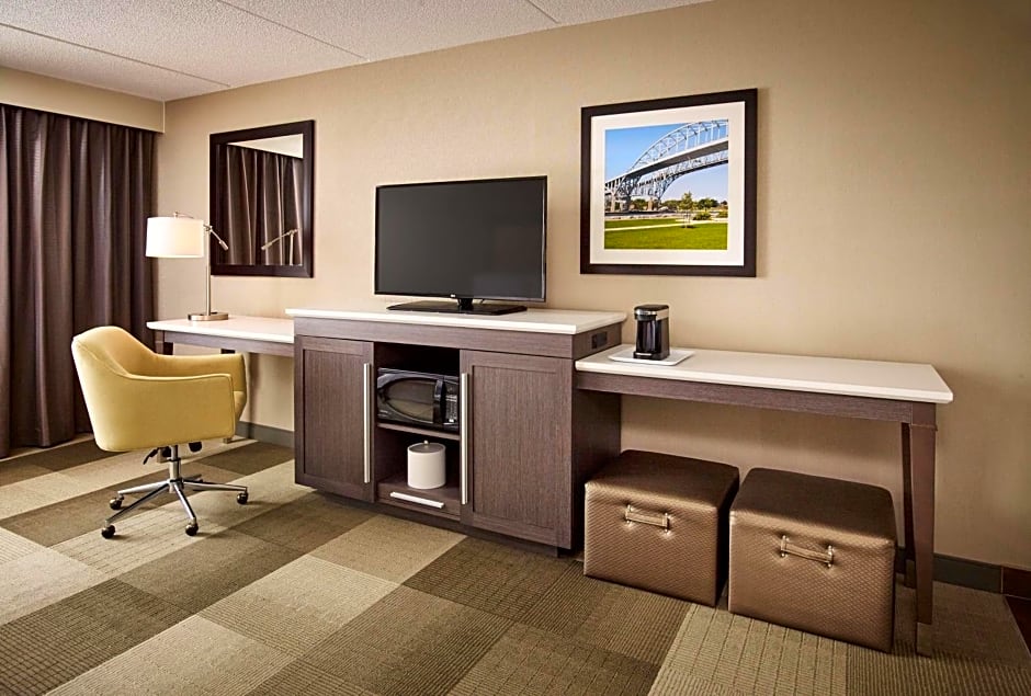 Hampton Inn by Hilton Sarnia-Point Edward