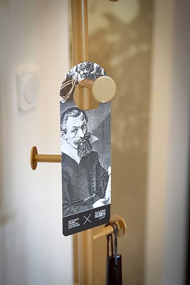 Maxim Suites by Elias Holl