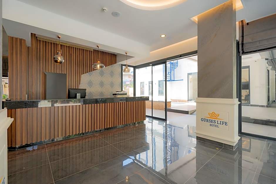 Gurses Life Hotel