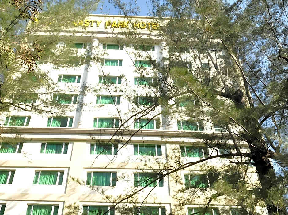 Tang Dynasty Park Hotel