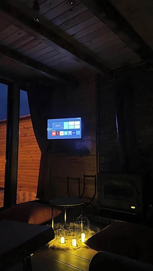 Mavera Suit Bungalow