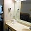 Economy Inn & Suites