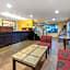 Super 8 by Wyndham SeaTac Airport