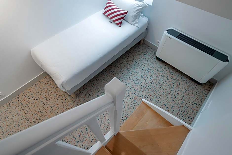 Trendy Canettes Hotel