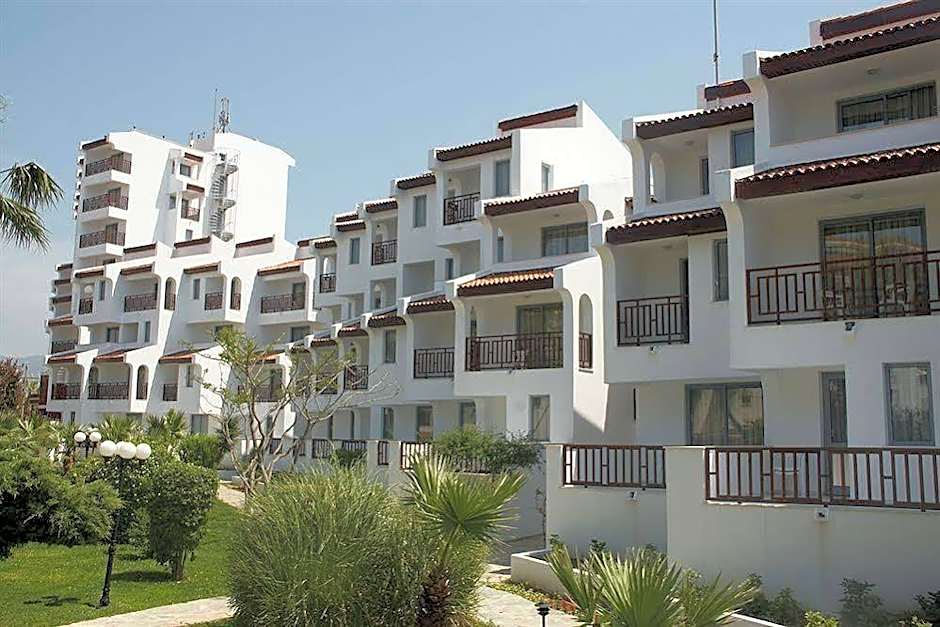Sentinus Beach Hotel
