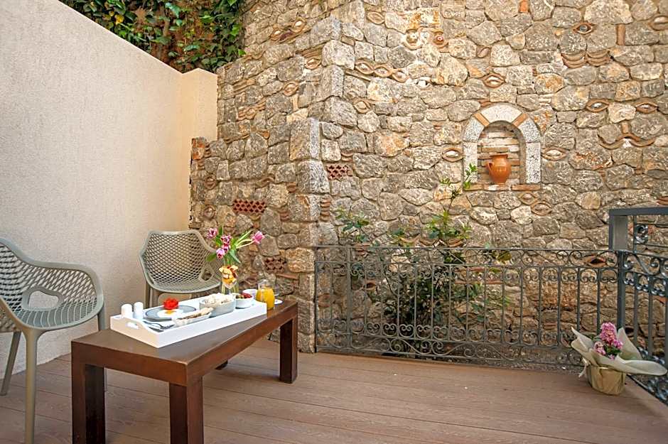 Fedriades Delphi Hotel