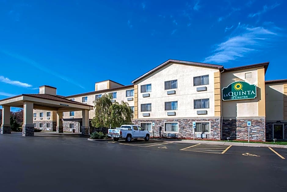 La Quinta Inn & Suites by Wyndham Erie