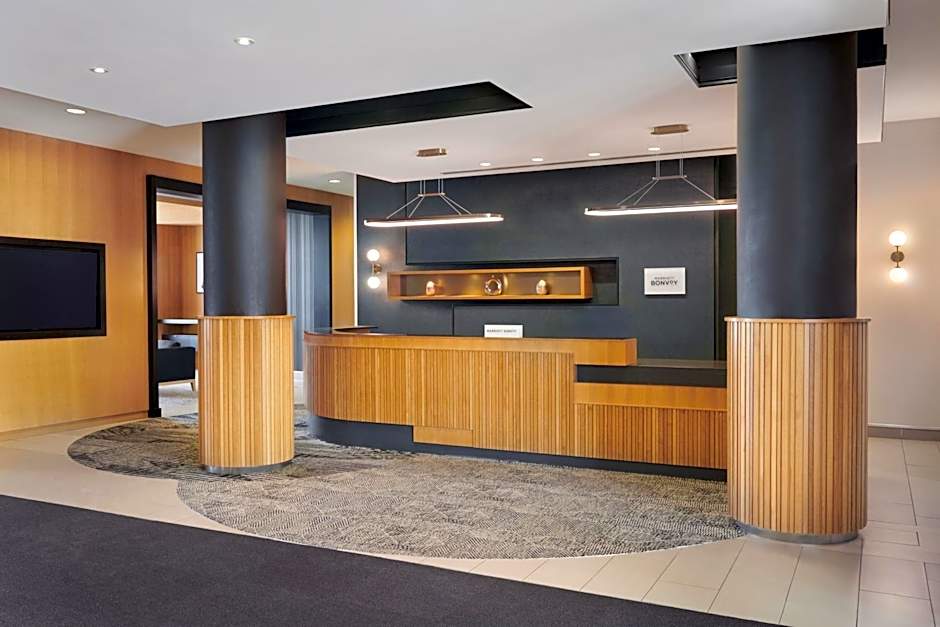 Residence Inn by Marriott Calgary Airport