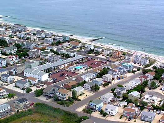 Sea Spray Motel