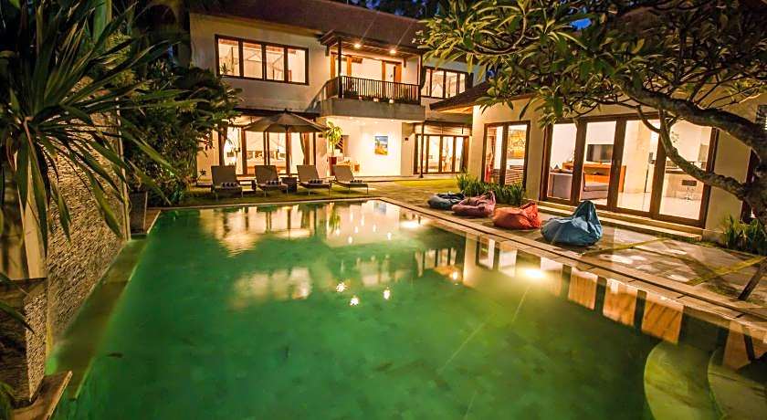 Amore Villas