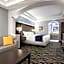 Days Inn & Suites by Wyndham Houston Hobby Airport