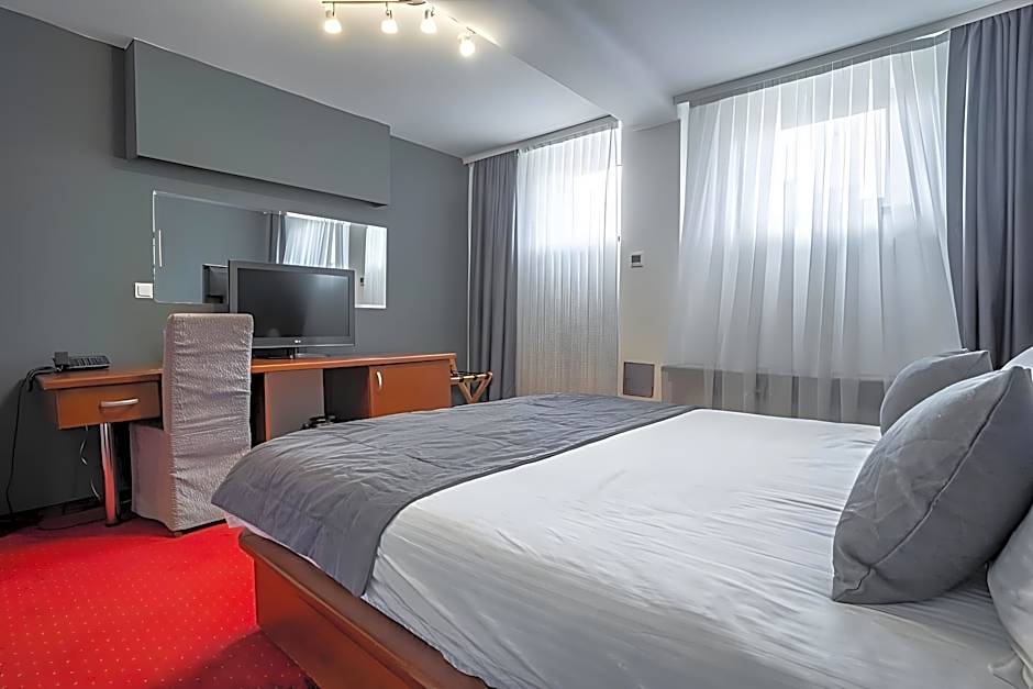 Hotel Astra