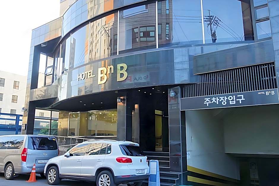 Gallery Hotel BnB