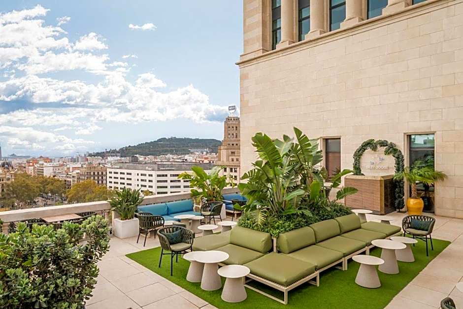 45 Times Barcelona Hotel