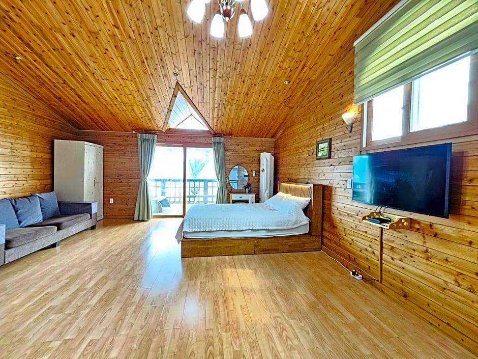 Long Beach Pension