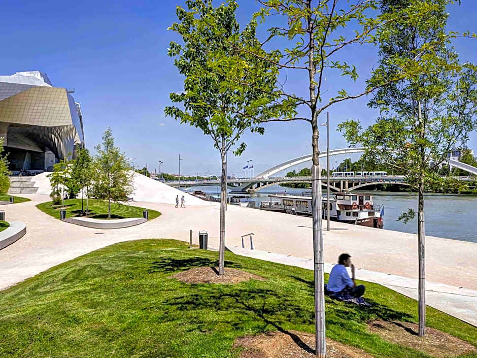 Mercure Mâcon Bord de Saone