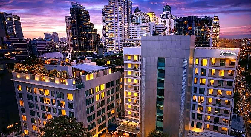 Radisson Suites Bangkok Sukhumvit