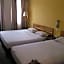 Tang Dynasty Lodge Tuaran