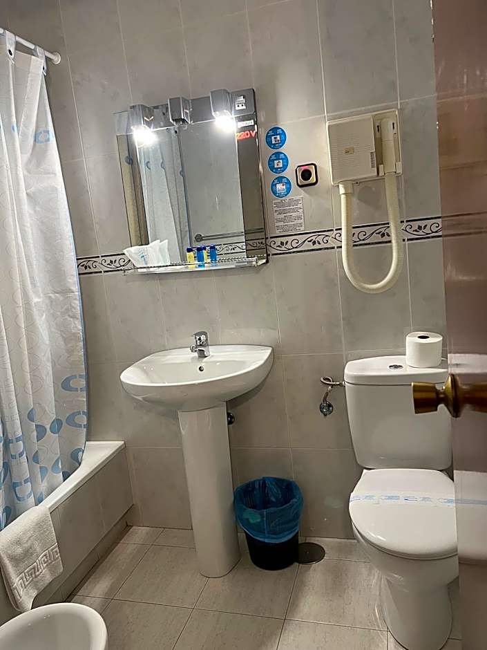 Hostal Sonsoles Madrid-Centro