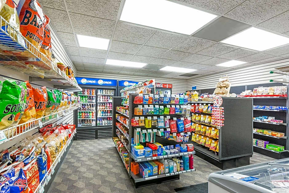 Baymont by Wyndham Des Moines Airport