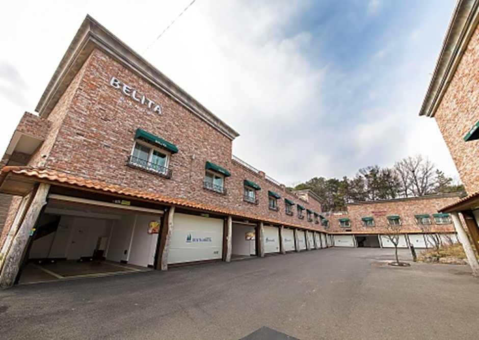Paju Belita N Good Time Motel
