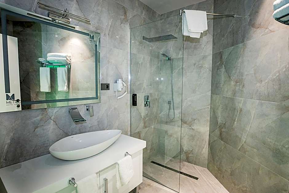 Metro Hotel Tirana